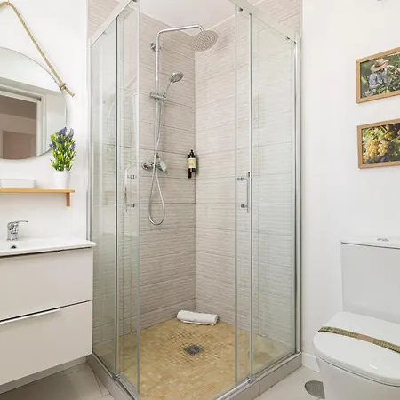 Adeva Centrico 3 Apartman