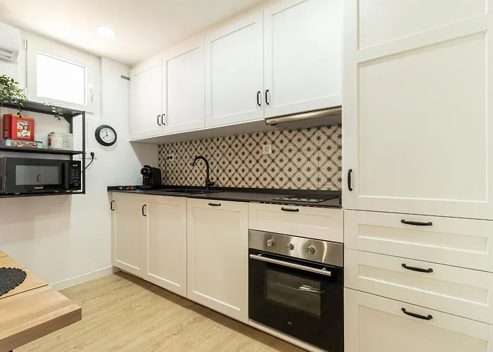 Apartment Adeva Centrico 3 *